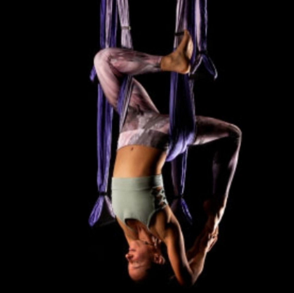 Yoga body Yoga Trapeze